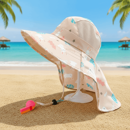 Chapeau beige - fond plage