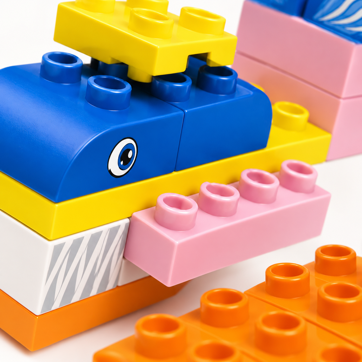jouet enfant 3 ans blocs en gros plan